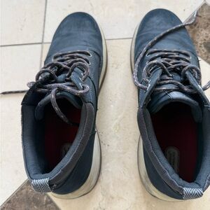 Fresh Men's Navy Chukka Boots